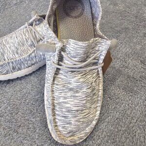 Hey Dude Slip On Shoes Size 7